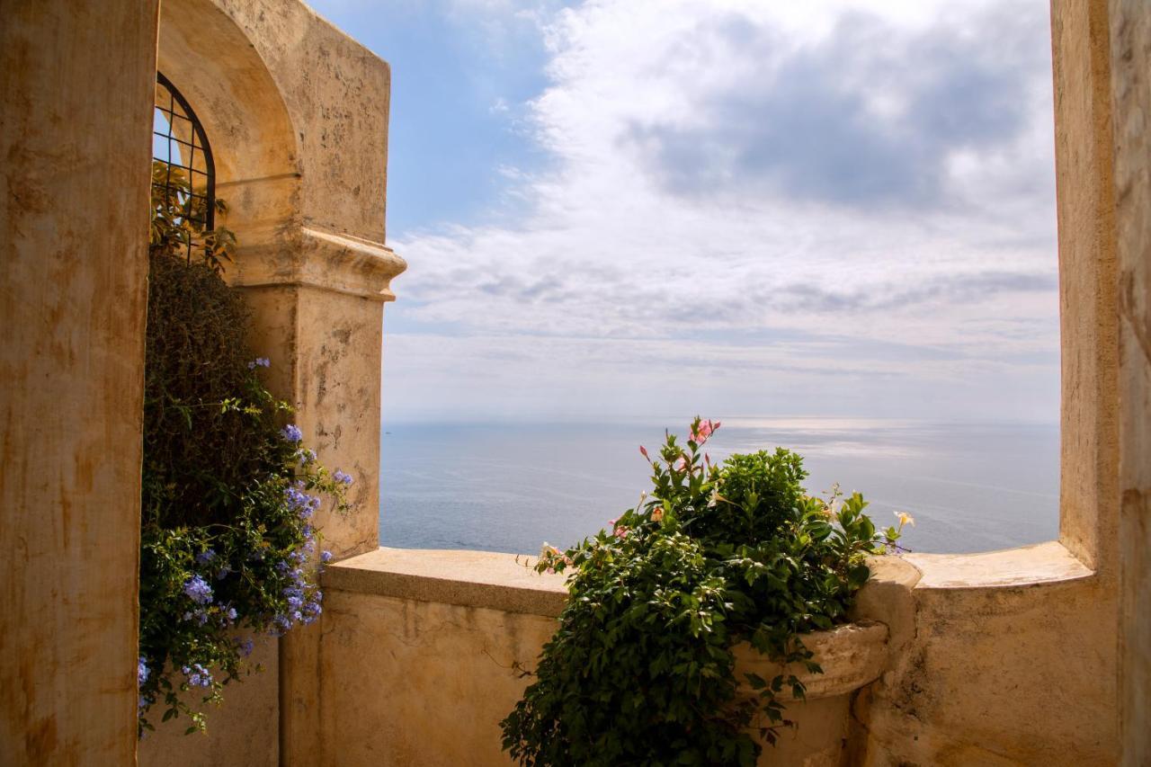 Monastero Santa Rosa Hotel & Spa Conca dei Marini Exterior photo