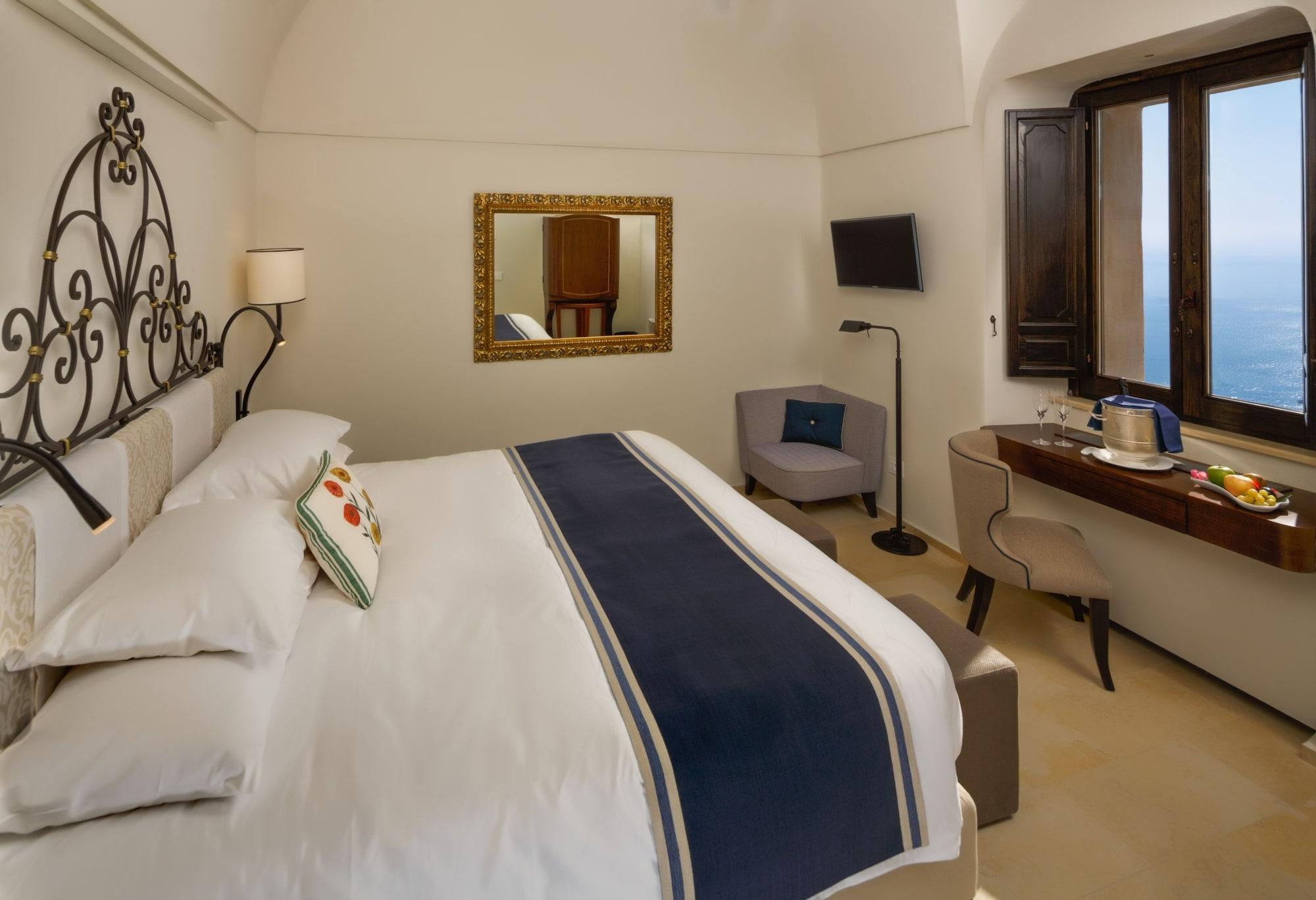 Monastero Santa Rosa Hotel & Spa Conca dei Marini Exterior photo