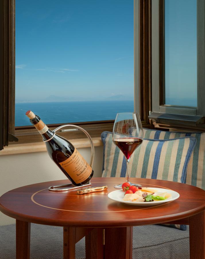 Monastero Santa Rosa Hotel & Spa Conca dei Marini Exterior photo